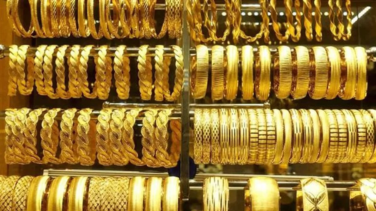 7350 جنيهاً للغرام.. قفزة مفاجئة في أسعار الذهب ونتائج تحديثات عيار 21 اليوم
